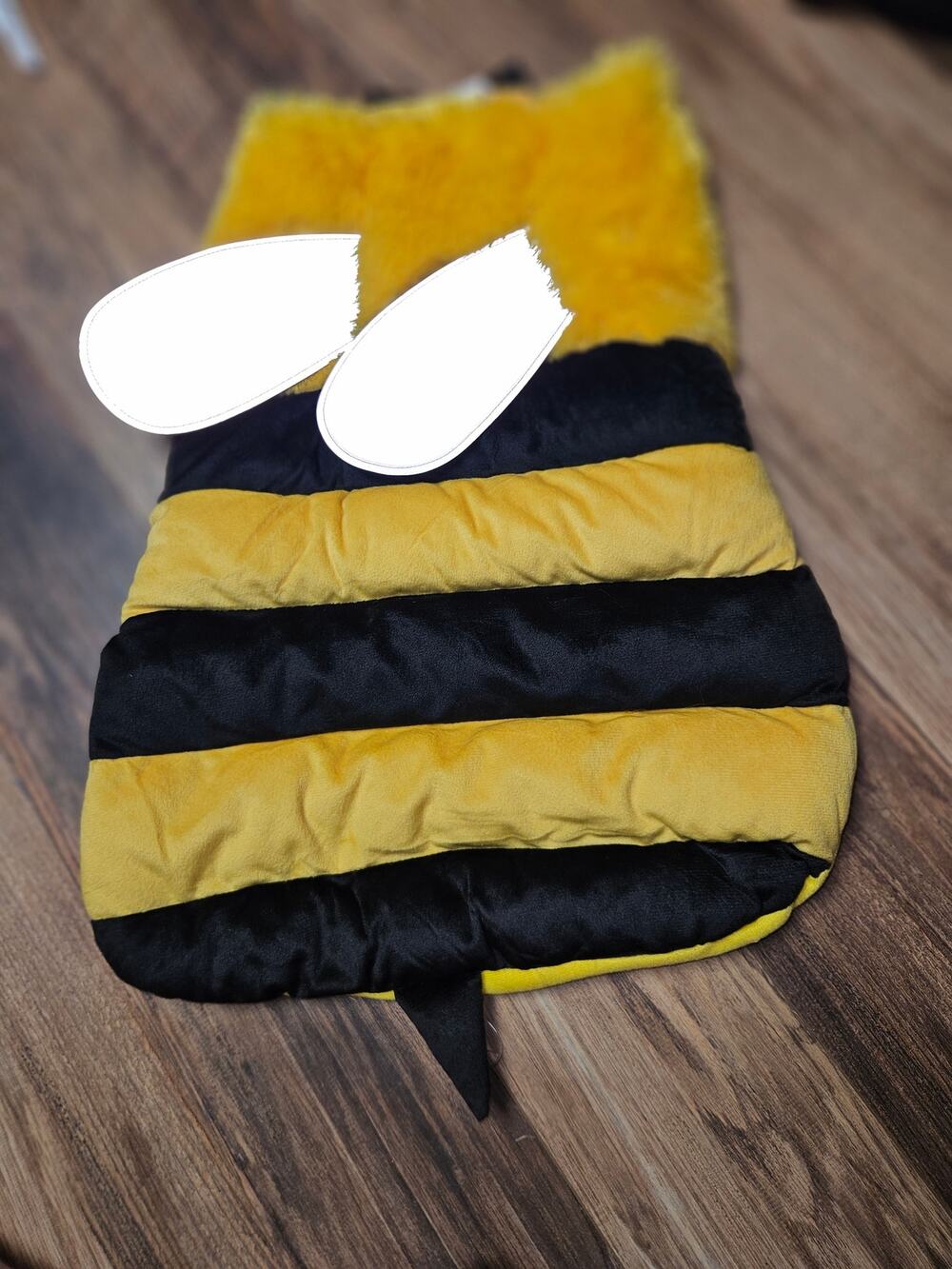 Boots & Barkley Bee Costume with Reflective wings Size Large